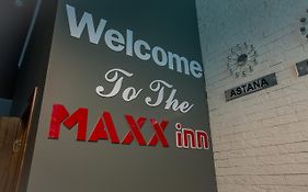 Maxx Inn